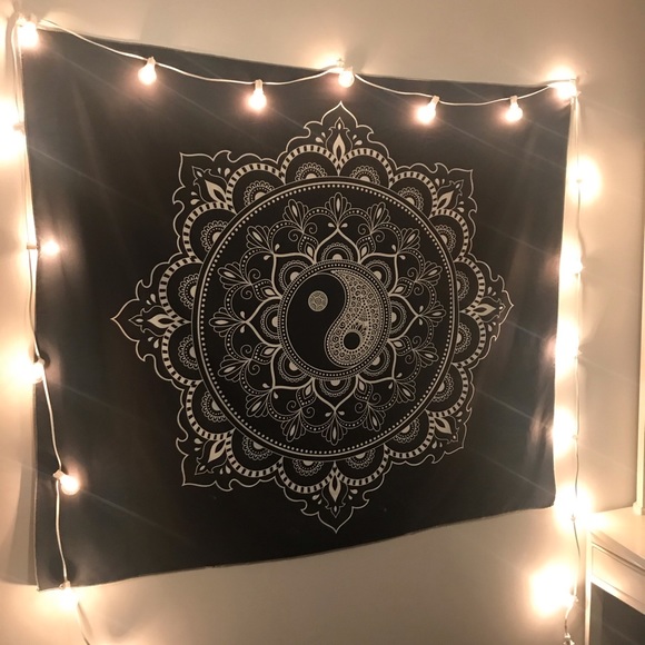 Yin Yang Mandela Black and White Tapestry - Picture 1 of 1